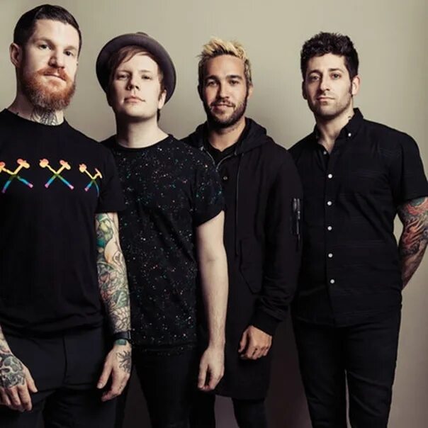 Fall out группа. Группа Fall out boy. Группа Fall out boy 2020. Fall out boy 2021. Группа Fall out boy 2021.