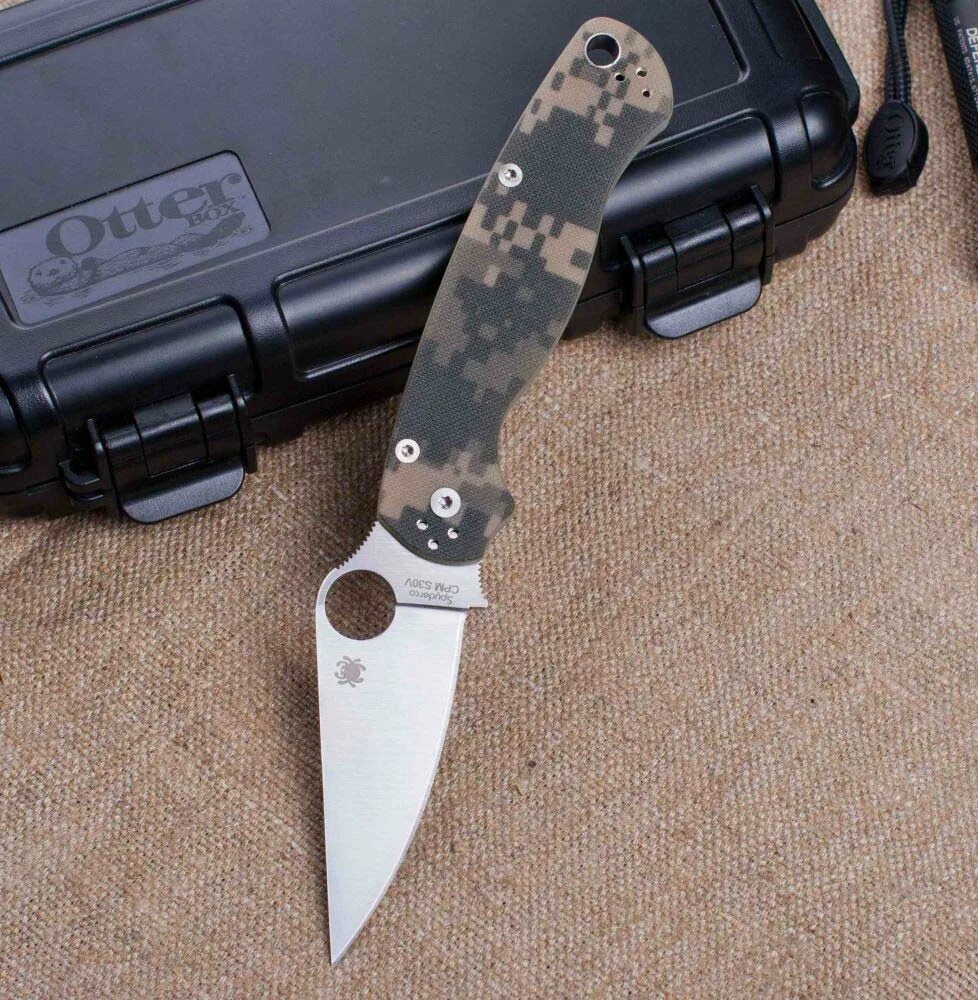 Спайдерко парамилитари. Spyderco парамилитари 2. Нож Spyderco Paramilitary 2. Spyderco Paramilitary 2 Camo. Нож Spyderco Paramilitary.