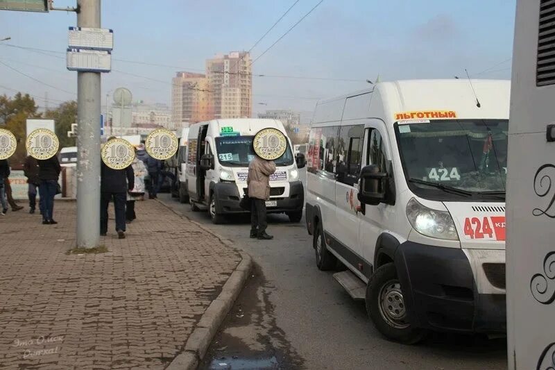 Автобус 511 маршрут. Маршрут 222. Маршрут автобуса 222. Маршрут 359 омск. Газель 222 омск.