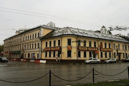 Разгуляй в москве. Спартаковская площадь москва. Старая басманная разгуляй. Кабак разгуляй старая басманная. Старые улицы москвы.