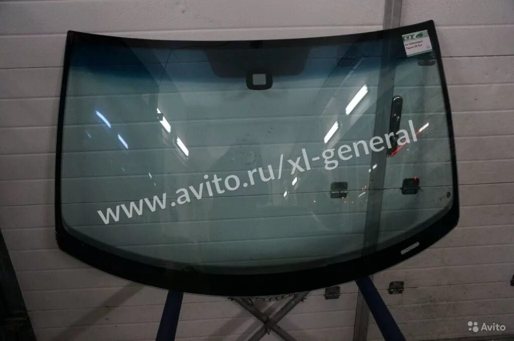 Лобовое стекло Volkswagen Tiguan. KMK Glass лобовое стекло на Тигуан 8595agngn. FYG 8595agsmvz1p. Fuyao 8595agsmvz1p.