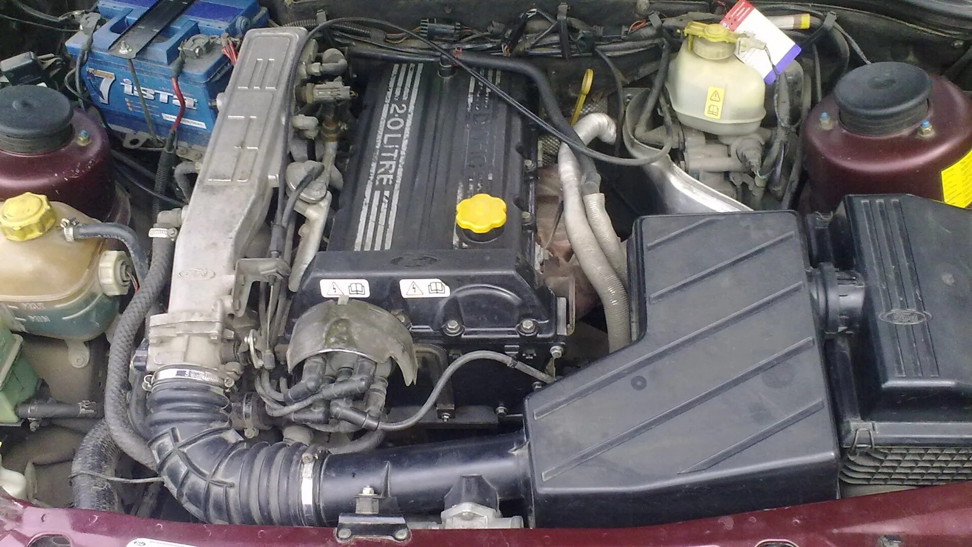Двигатель форд скорпио 2. 0 dohc sierra. Форд скорпио мотор dohc 2. 0 акб. 0 dohc ford scorpio 2.