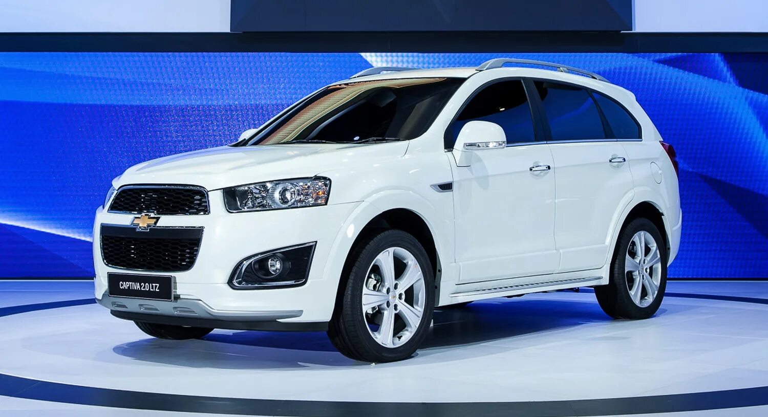 Шевроле в тольятти купить новую. Chevrolet Captiva 2014. Шевроле Каптива 2022. Chevrolet Captiva 2022. Новая Шевроле Каптива 2022.