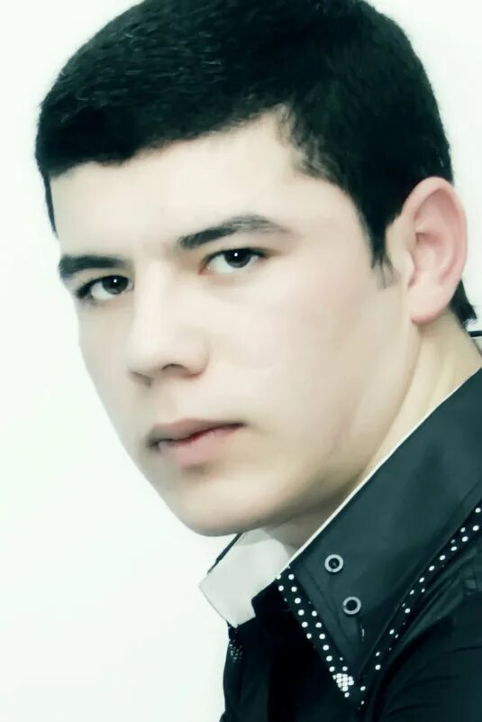 Amirxon biografiyasi. Сын криштиану роналду младший. Ойбек адабиёт. Улугбек отажонов. Rashid holiqov hayoti.