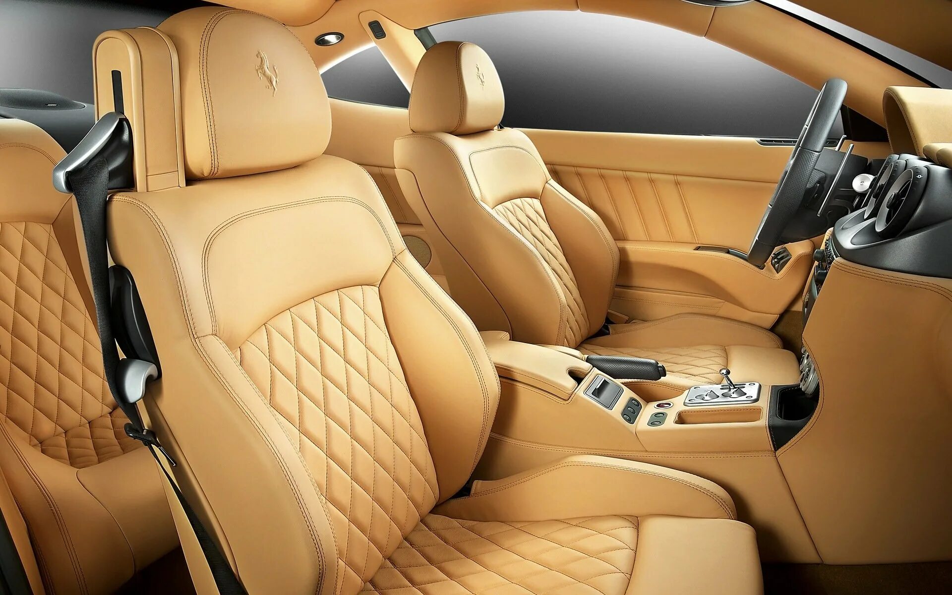 Куплю салон автомобиля. Ferrari 612 Scaglietti салон. Машина Ferrari 612 Scaglietti салон. Ferrari 612 Scaglietti Interior. Ferrari 612 Interior.