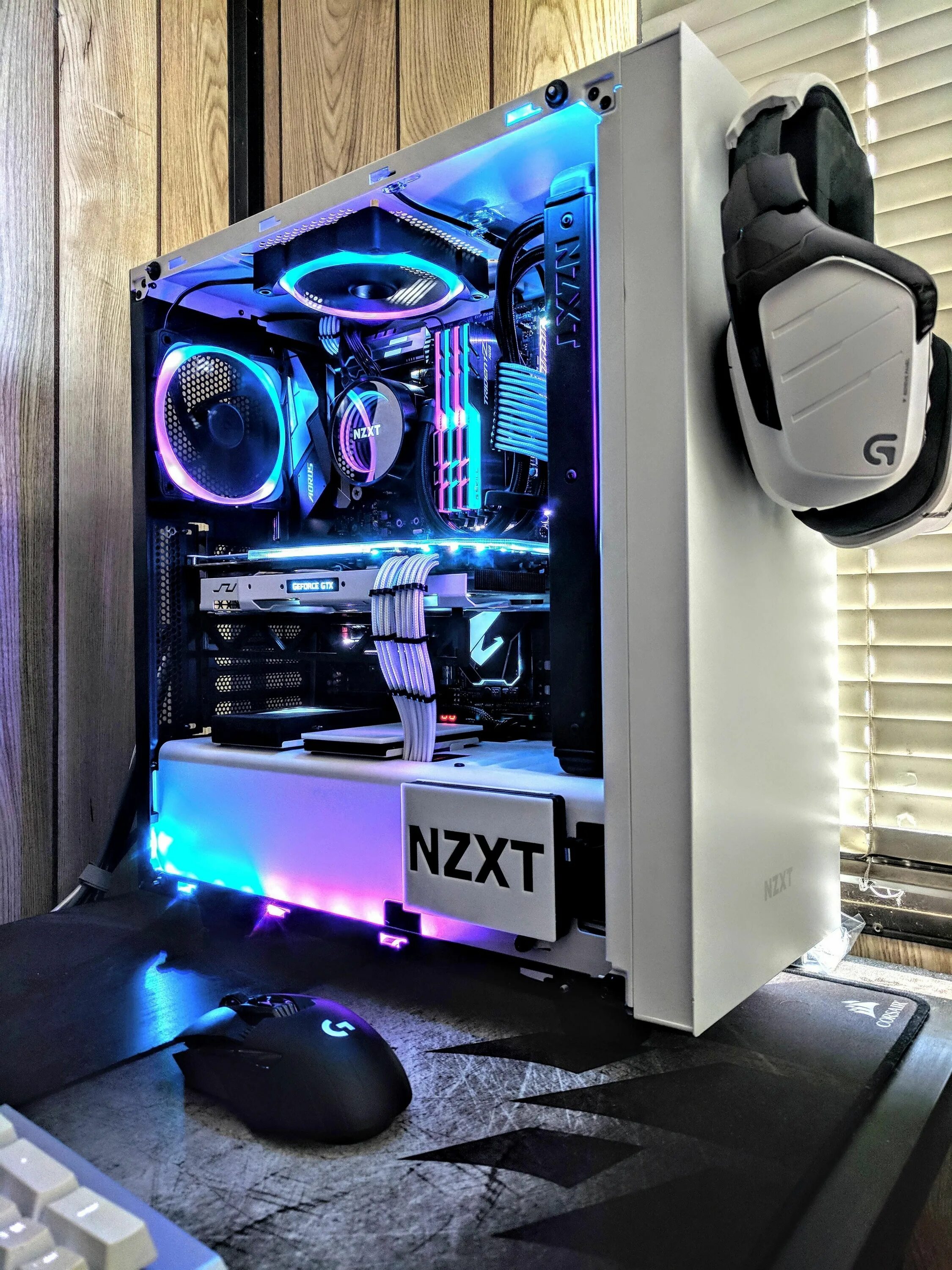 Мощный компьютер. Красивый комп. Мощный игровой компьютер. Пк hyperpc concept 2. Собрать мощный пк.