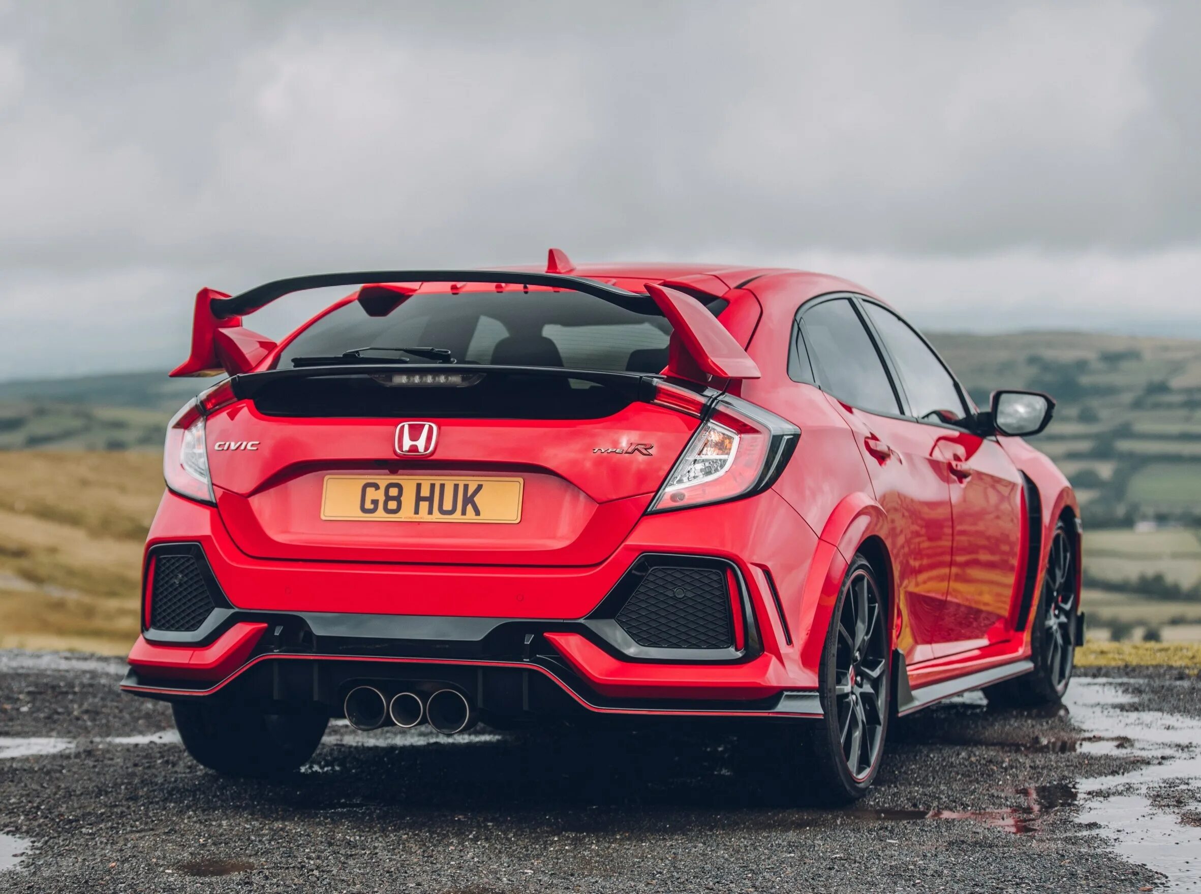 Type r x. Хонда цивик тайп р 2017. цивик 10 type r. хонда цивик type r. хонда цивик type r 2017.