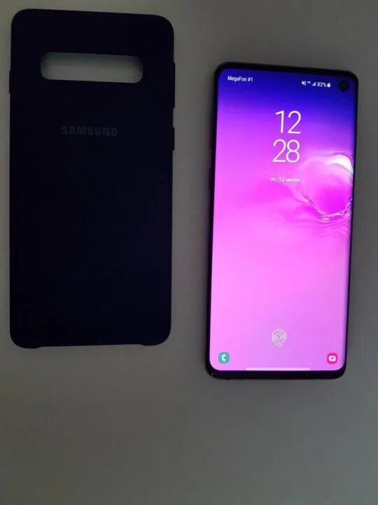 Samsung s10 snapdragon. Samsung s10e Snapdragon. Samsung s10e Snapdragon 855 фото.