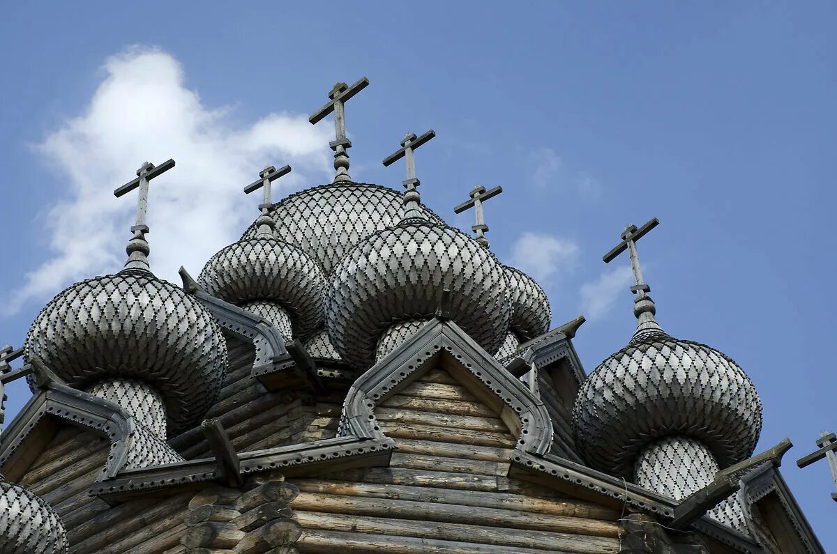 Без куполов. Купол казанской церкви. Без куполов. Купола храма софии вологда. Воронеж тёмные купола храм.