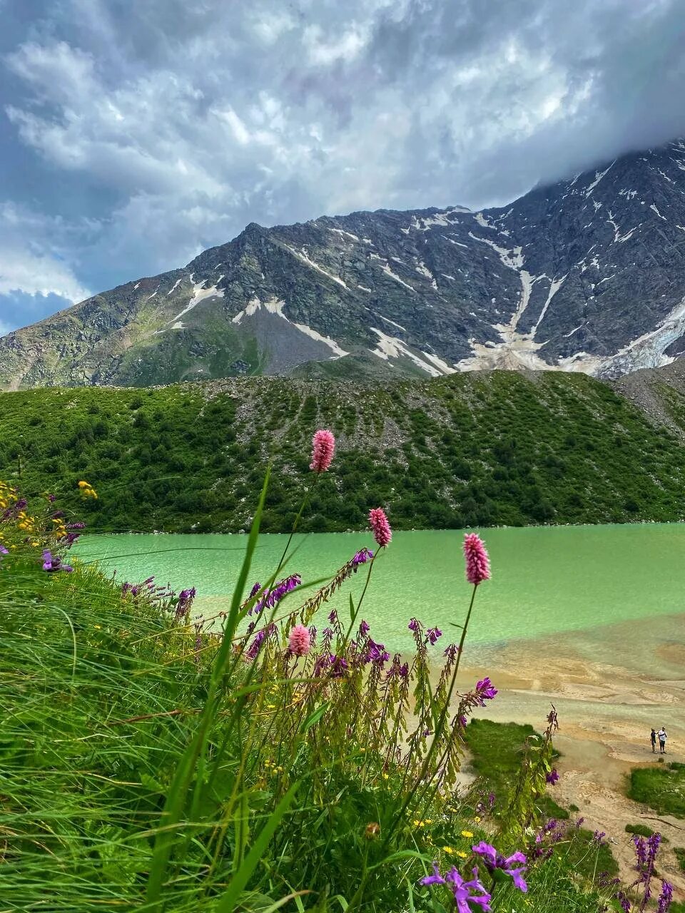 Озеро донгуз орун кель приэльбрусье. Озеро донгуз орун кабардино-балкария. Эльбрус озеро донгуз орун-кёль. Озеро донгуз орун кабардино-балкария. Озеро донгуз орун кабардино-балкария приэльбрусье.