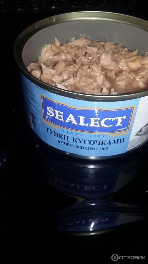 Консервированный в собственном соку. Тунец в собственном соку. Тунец консервы fish house. Fish house тунец кусками в с/с ж/б 185г. Рыбные консервы тунец.