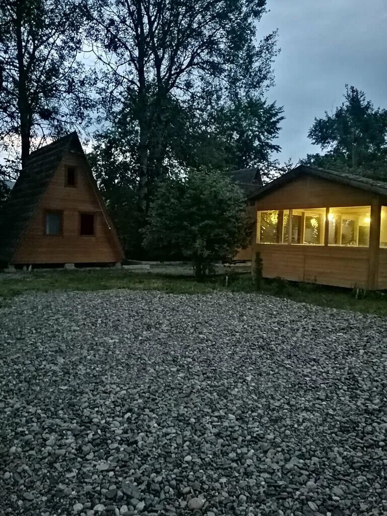 китеж архыз. архыз домик у реки. поляна таулу архыз. речной бриз архыз. архыз домик у реки.