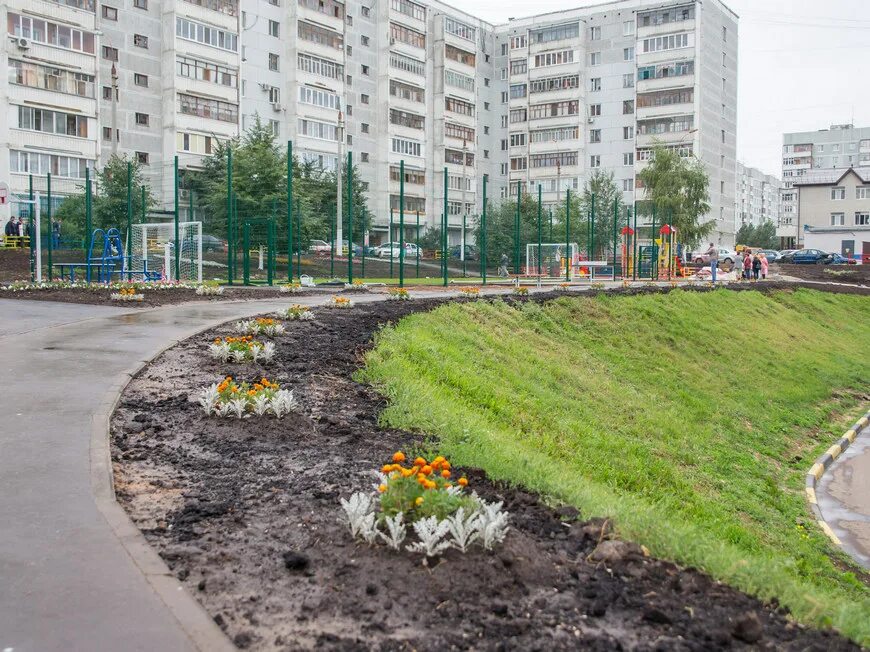 Смоленск последние новости. Ремонт дворов 2024. Смоленск дворы. Ремонт дворов 2024. Петрозаводск благоустройство.
