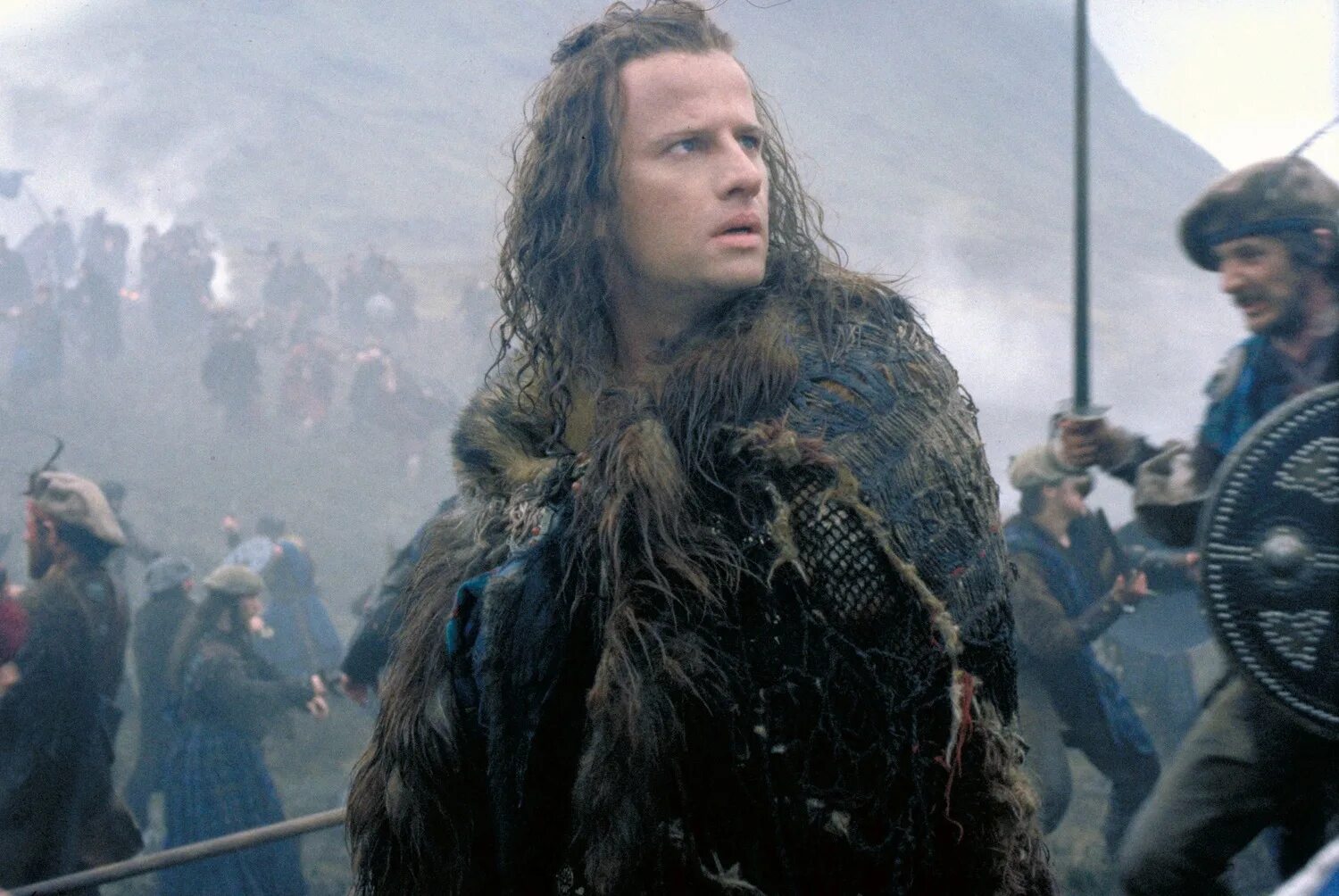 Шон коннери горец 1986. Кристофер ламберт горец. Highlander 1986. Раненые камни фильм 1987. Балкарцы джигит.