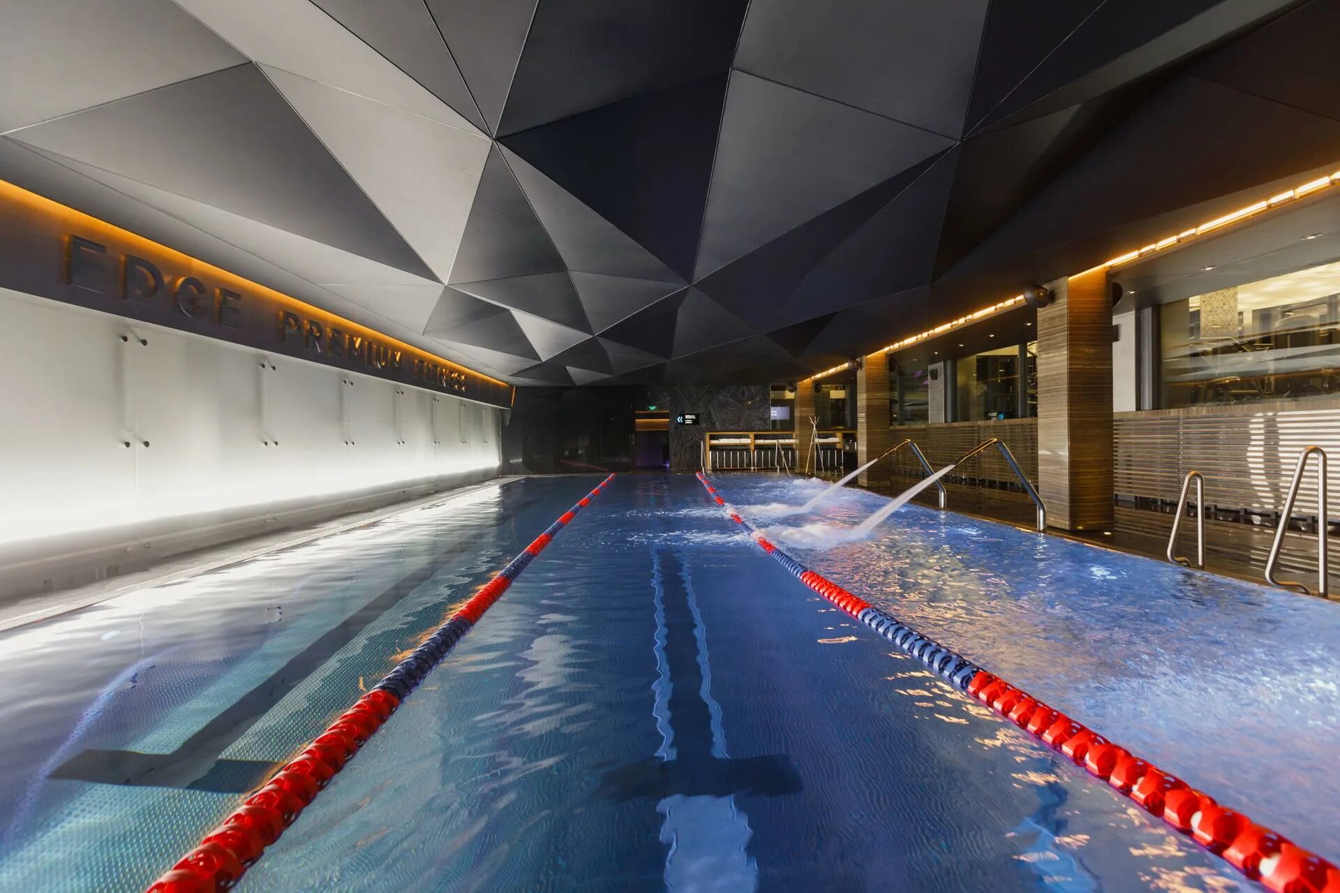 Edge premium fitness новосибирск. Эдж клуб новосибирск. Эдж клуб новосибирск. Эдж клуб новосибирск. Фитнес клуб edge новосибирск.