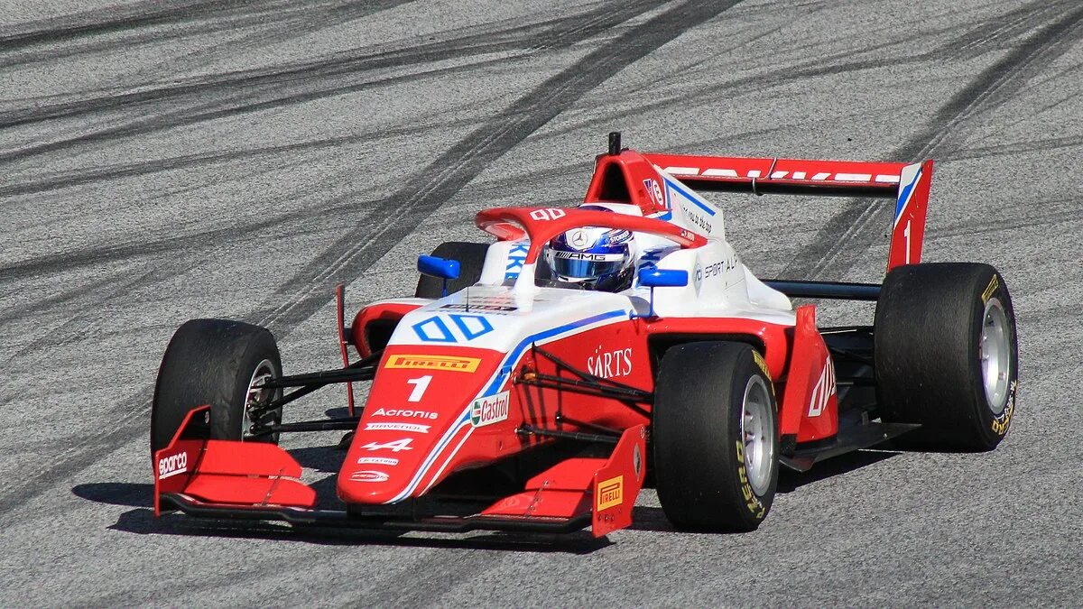 Italian f. Italian f4 2022. Машина формула 1. Джовинацци гонщик. Italian f.