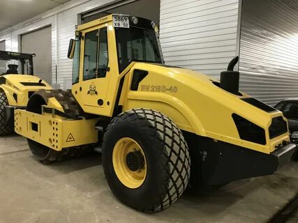 Каток bomag