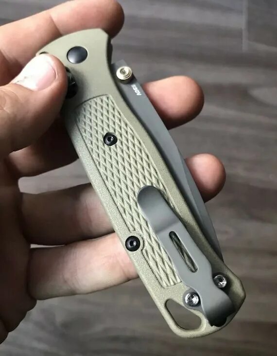 Benchmade mini bugout. Benchmade bugout 535 титан. benchmade bugout mini. benchmade bugout m4. клипса для benchmade bugout.