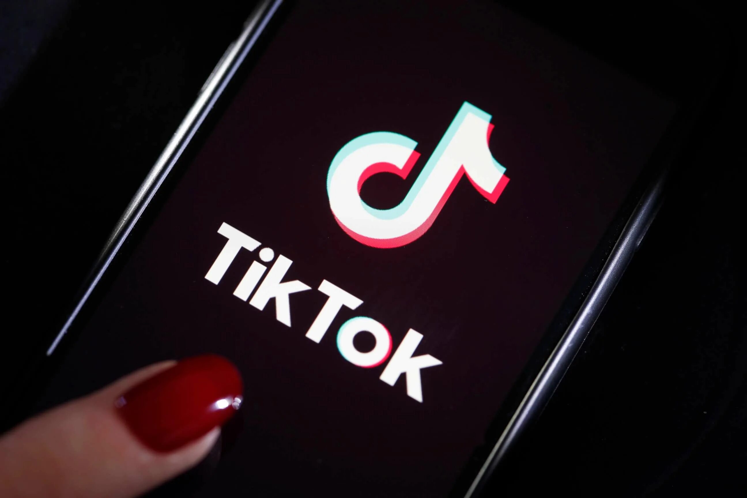Кто основал тикток. News logo. Цвета тик тока. Тик ток. Тикток.