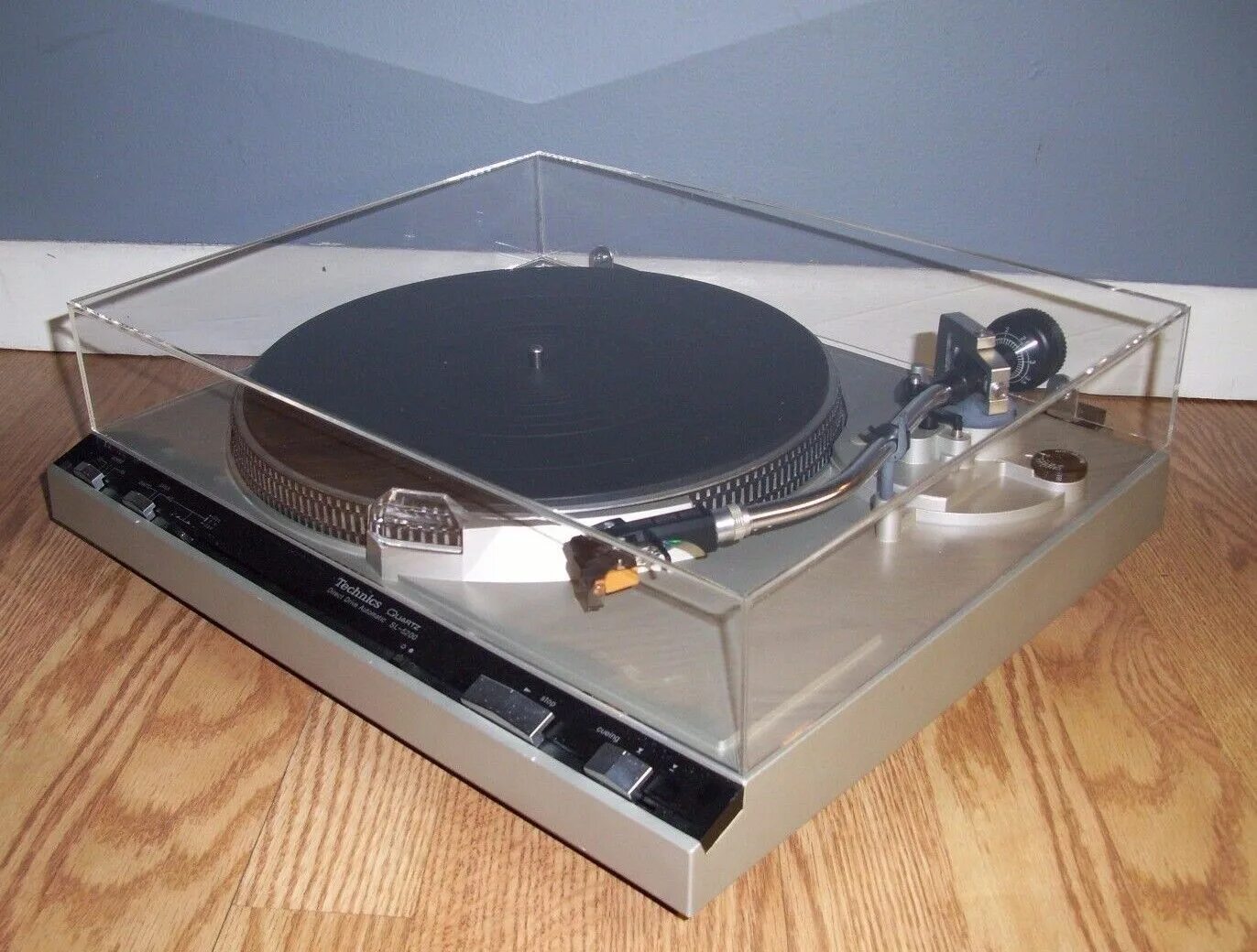 Technics q3. Technics sl-d2. technics sl-5200. проигрыватель technics sl-q2. technics sl-d5000.
