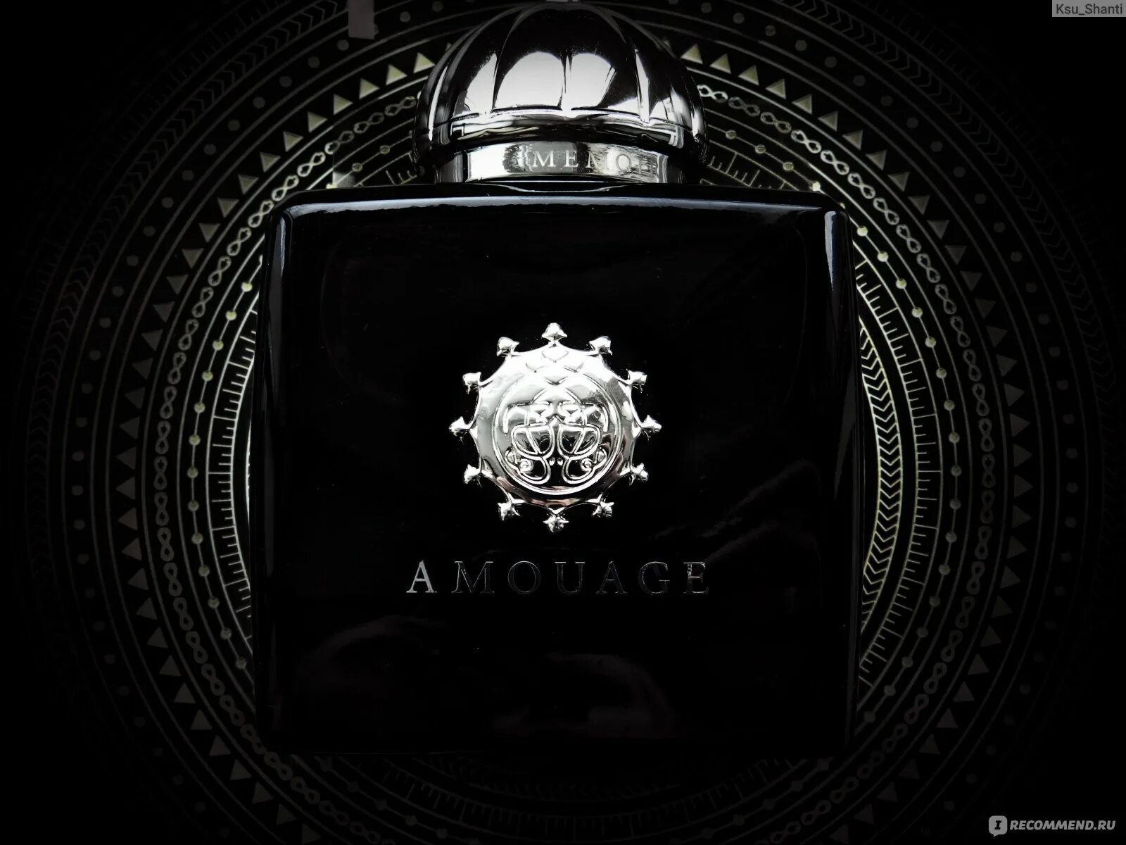 Амуаж хонор отзывы. Amouage Memoir woman. Amouage эмблема. Amouage Memoir woman логотип. Amouage Memoir man.