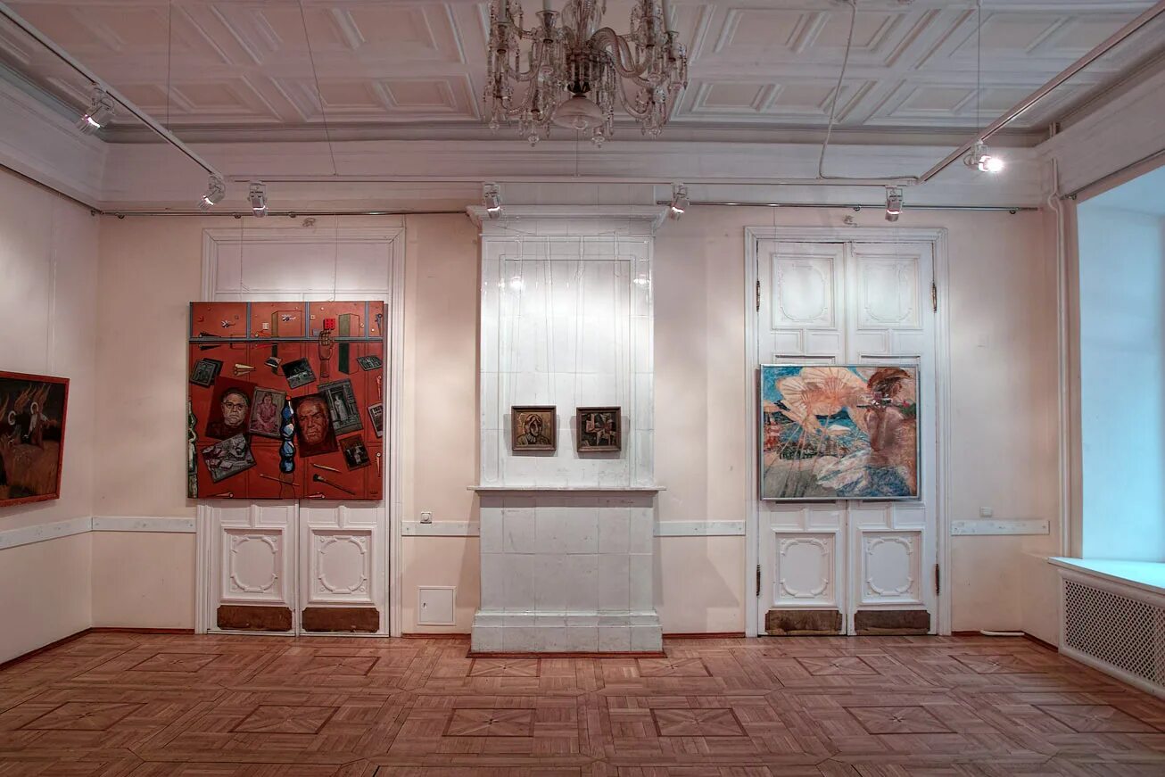 Московский союз художников старосадский. Выставочный зал на крутицком валу. Выставочный зал союза художников старосадский. Выставочные залы мсх. Старосадский переулок выставочный зал.