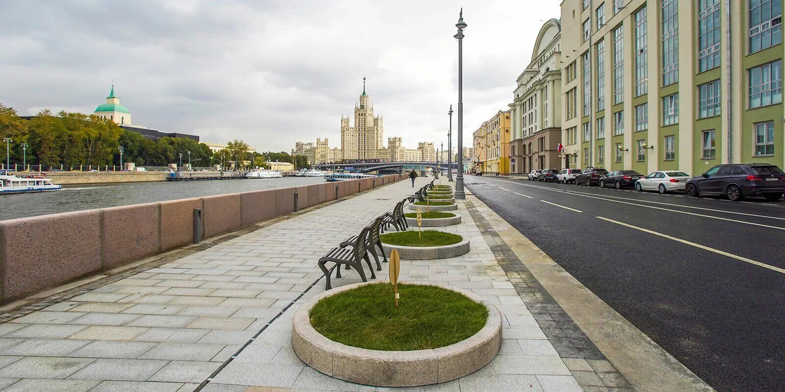 Балчуг карта. Замоскворечье остров Балчуг. Набережная острова Балчуг. Остров Балчуг золотой остров. Набережная Балчуг в Москве.