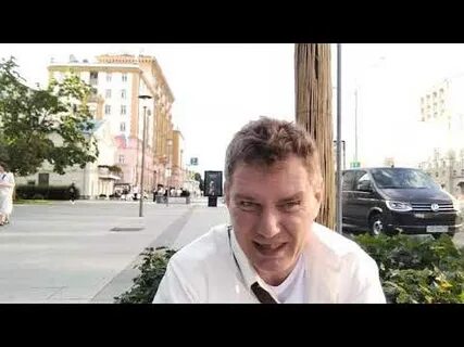 Понюхал старик ромуальдыч портянку и аж заколдобился