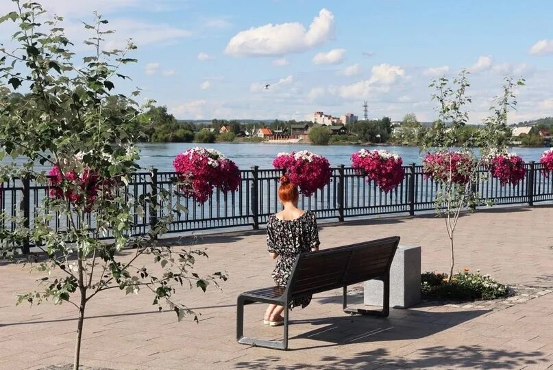 Рестораны на набережной иркутск. Набережная иркутска фото. кафе на нижней набережной иркутск. нижняя набережная иркутск фото. набережная фото.