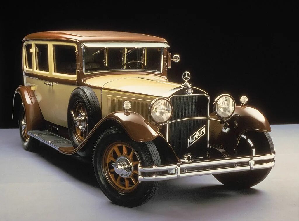 Первая модель 8. Mercedes-Benz 460 Nurburg 1928. Mercedes Benz Nurburg 1928 Limousine. Mercedes Benz w08 Nurburg. Mercedes-Benz 460 Nurburg.