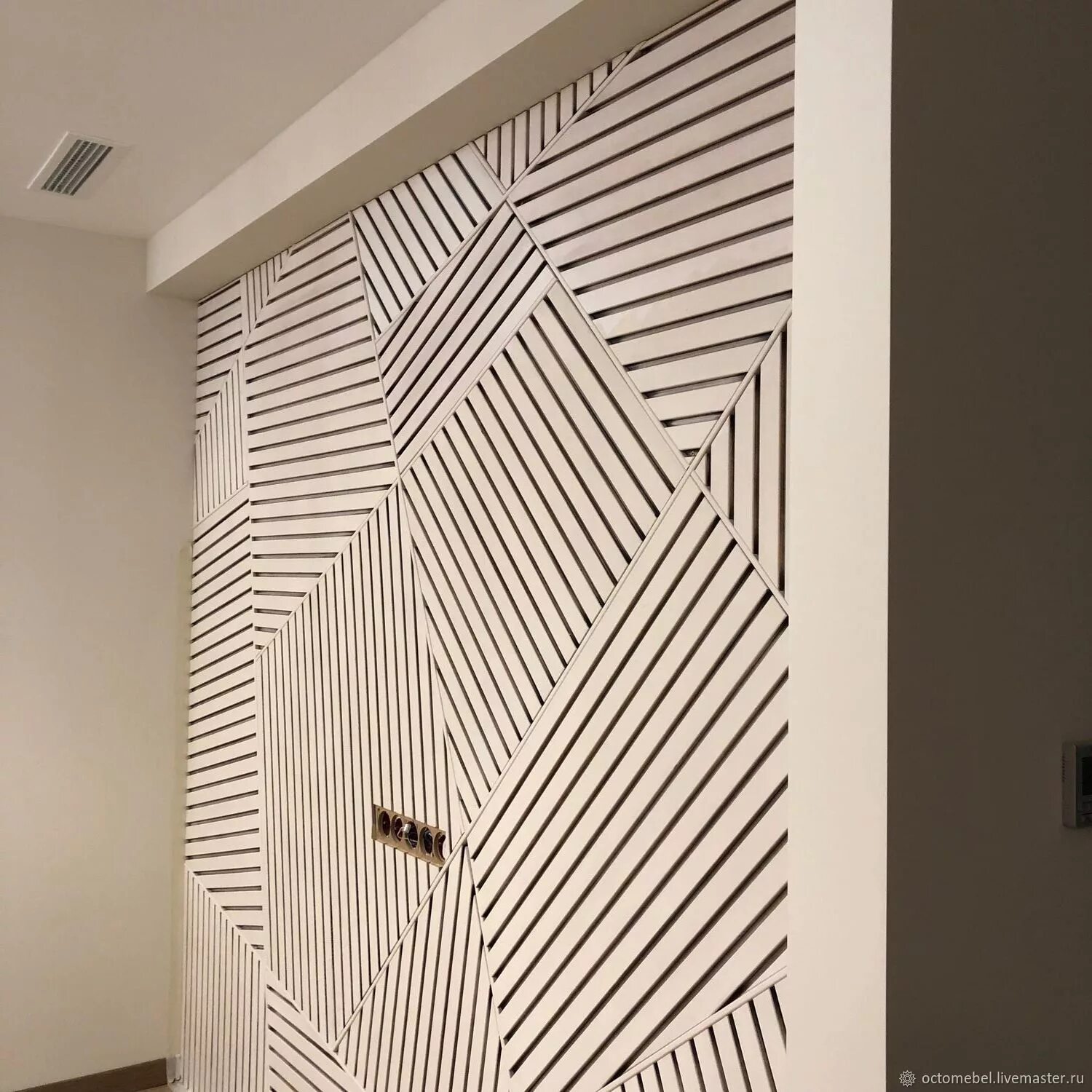 Фрезерованные панели для стен. Декоративная перегородка с подсветкой. Стеновые панели фрезерованные панели esse. Металлические декоративные панели для стен. Фрезерованные панели для стен.