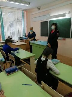 В классе 26
