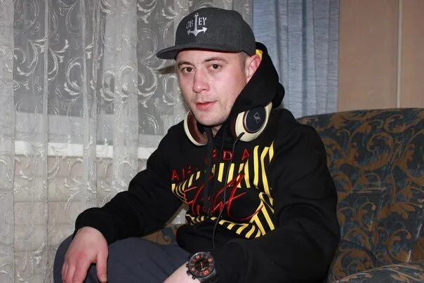Шама времена. Шама. шама 42. шаман рэпер. рэперы южного урала.