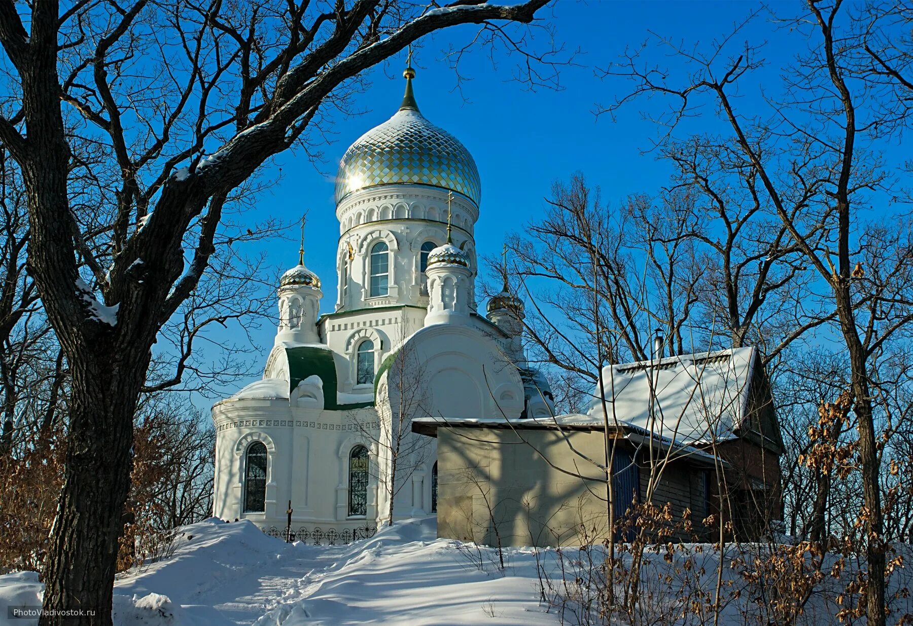 Шмаковский монастырь Приморский край. Храм в Шмаковке Приморского края. Свято-Троицкий Николаевский мужской монастырь горные ключи. Мужской монастырь в Шмаковке Приморского края. Прим св