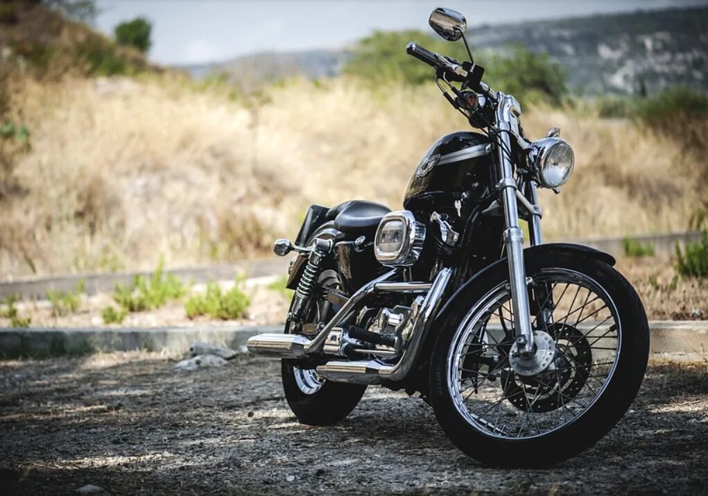 Байк ночной волк. Обои на рабочий стол harley davidson. ночные волки мотоциклы. харлей дэвидсон спортстер 1200 на пляже. ночные волки мотопробег.