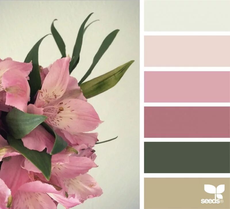 Два ковра в одной комнате. Красивые сочетания цветов. Полосатые стены в интерьере. Красивые сочетания цвета. Сочетание двух цветов.