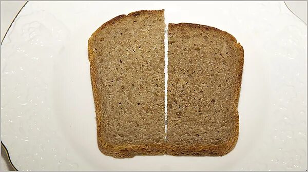 Сколько весит 1 хлеб. Цельнозерновой хлеб Боярский. Хлеб столичный. Вес ломтика ржаного хлеба. Хлеб ржаной грамм.