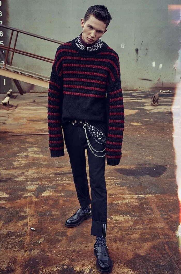 Гранж одежда мужская 55 ppu. Бунтарский стиль мужской. Гранж одежда мужчины. Грандж стиль мужской 2021. Гранж одежда мужчины.
