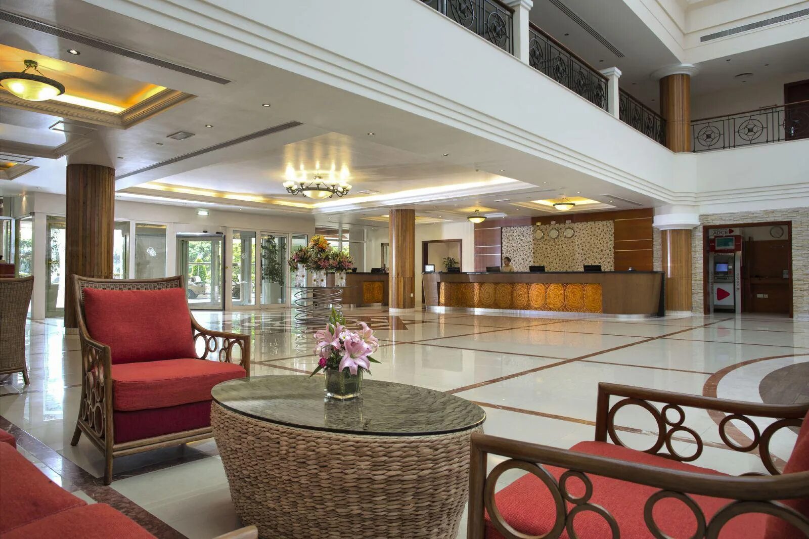 Фуджейра ротана спа. Фуджейра ротана резорт 5. отель fujairah rotana resort &amp; spa. fujairah rotana resort &amp; spa al aqah beach 5*. фуджейра ротана оаэ.