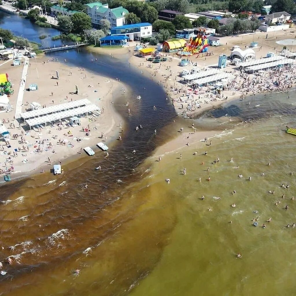 Река Анапка в Анапе. Пляж Фотини Анапа. Пляж у реки Анапка. Джемете речка Анапка. Вода в анапе на 14