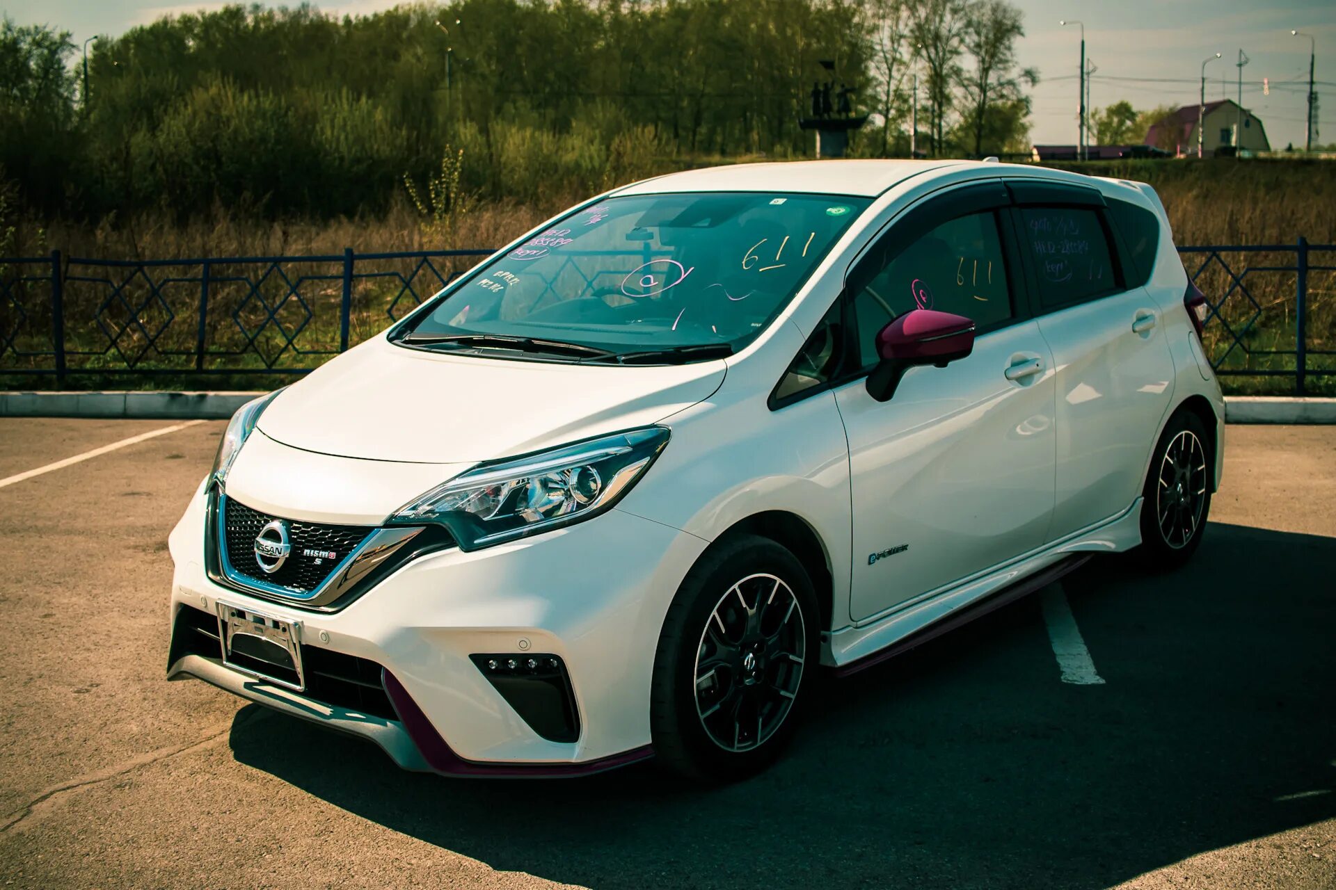 Nissan note e-power nismo s. Nissan note epower. Nissan e-power 2017. Nissan note e-power 2016. Nissan note e-power.