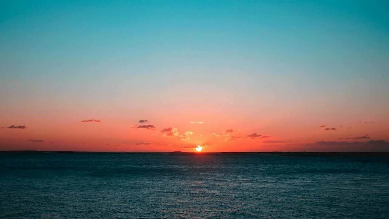 Закат в горах. Небо закат. Закат hdr. Обои sunset. Beautiful ocean.