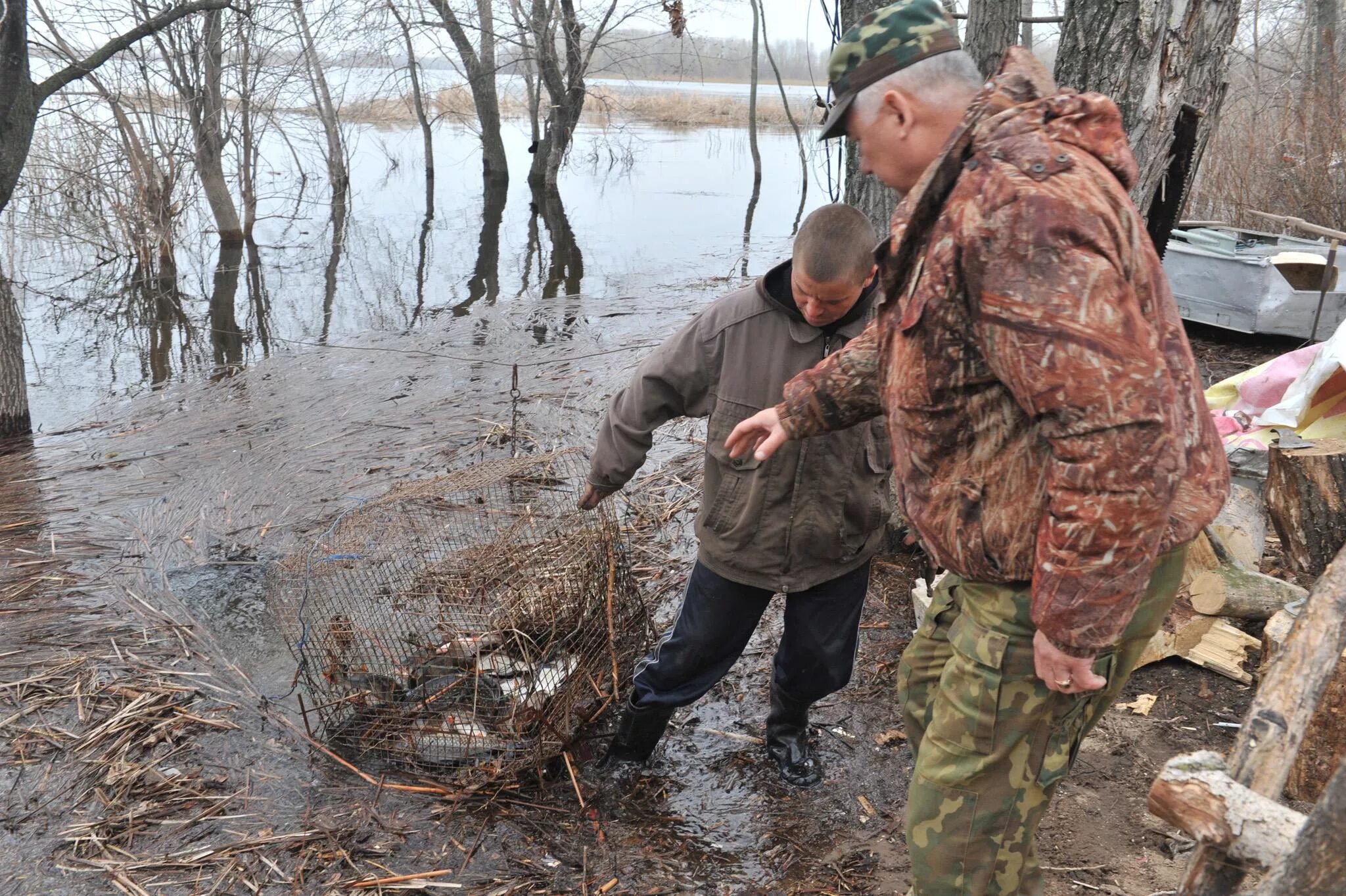 Рыбалка в апреле. Браконьерство Самарская область. Где рыбачить в апреле