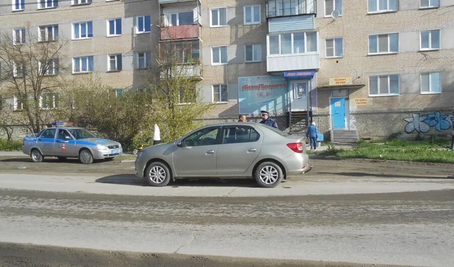 Город чебаркуль достопримечательности. Карта озера кисегач чебаркуль. Чебаркуль елагина. Памятник метеориту в чебаркуле на озере. Озеро мисяш.