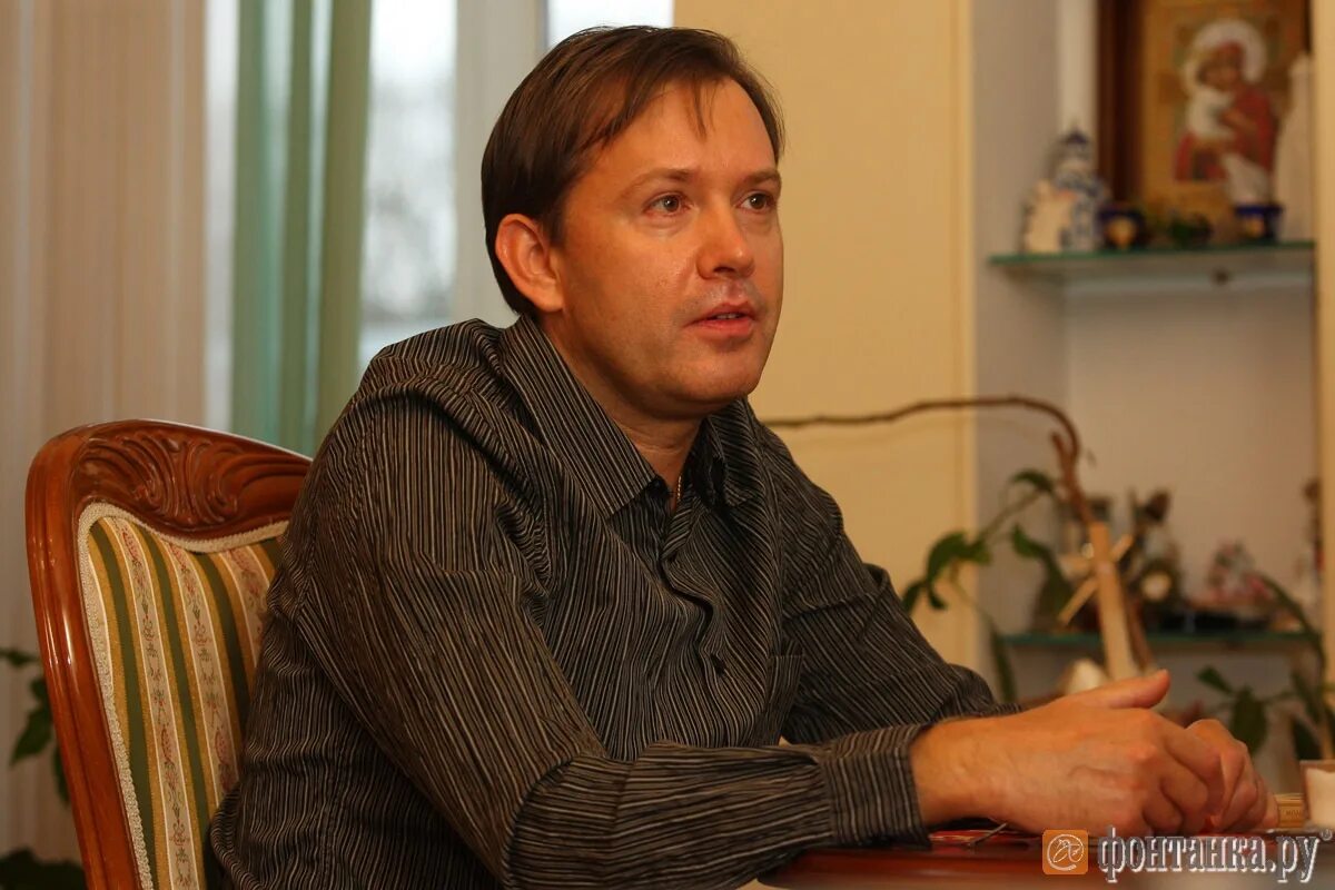 Жена дети олега погудина. Жена дети олега погудина. Жена дети олега погудина. Жена дети олега погудина. Погудин в молодости.