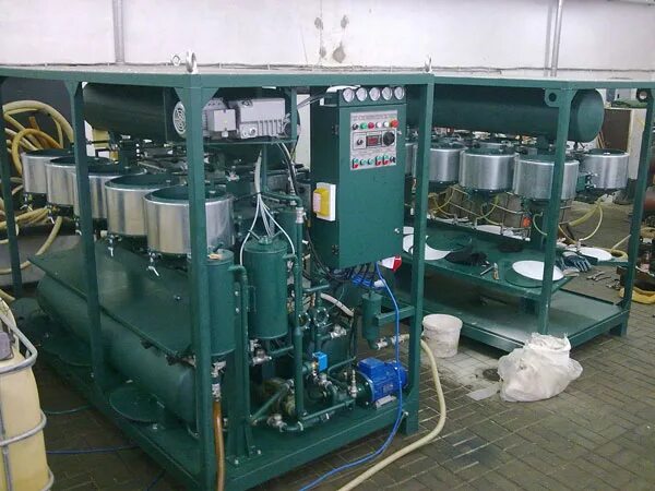 Изготовление установок регенерации органического растворителя. Установка для регенерации трансформаторного масла урм-2500. Станция регенерации масла уфм-1000 (мини). Регенерация песка хтс. Установки термовакуумной осушки масел смм-r6/1000.