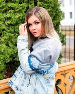 Блоггер 22 года