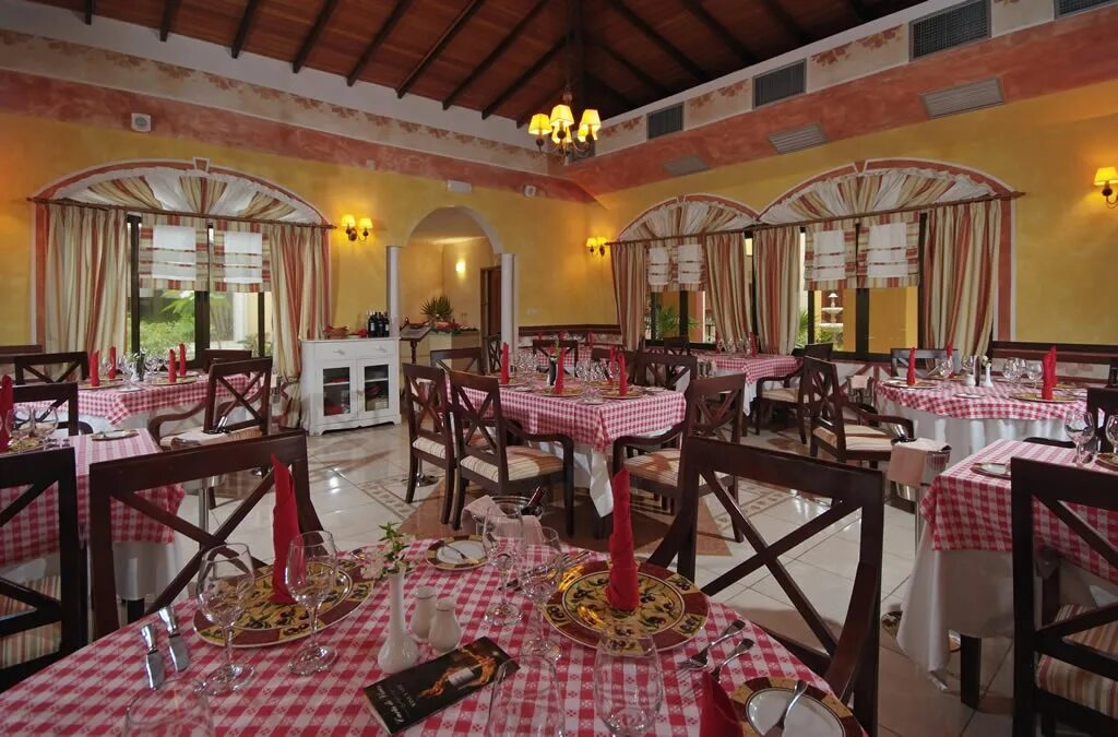 Кайо коко tryp cayo coco. Отель tryp cayo coco 4. трип кайо коко куба отель. tryp cayo coco 4 кайо коко ресторан. отель трип кайо коко фото.