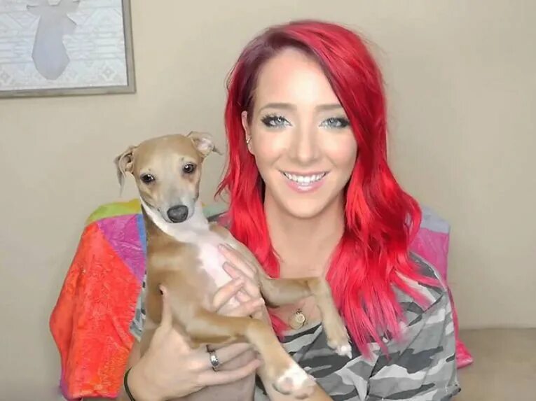 Дженна onlyfans. Джена стала собакой. Дженна филлипс собачка. Джена стала собакой. Балто и джена.