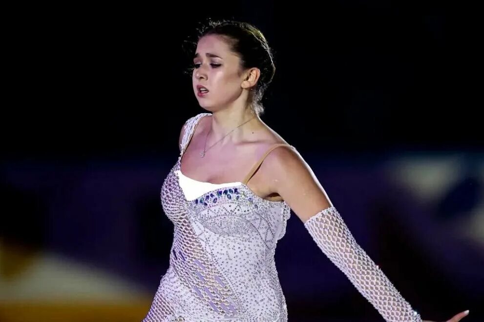 Камила валиева 2024. Камила валиева 2022. Камила валиева фигуристка. Камила валиева фото сейчас 2024. Камила камила валиева.